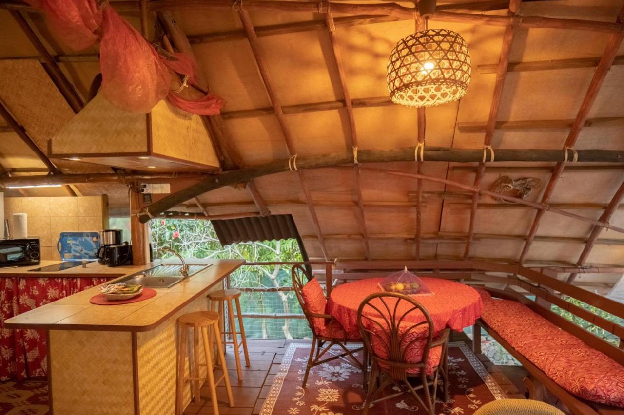 Location " La Pirogue " Maison D'Hotes A Moorea Haapiti Bagian luar foto