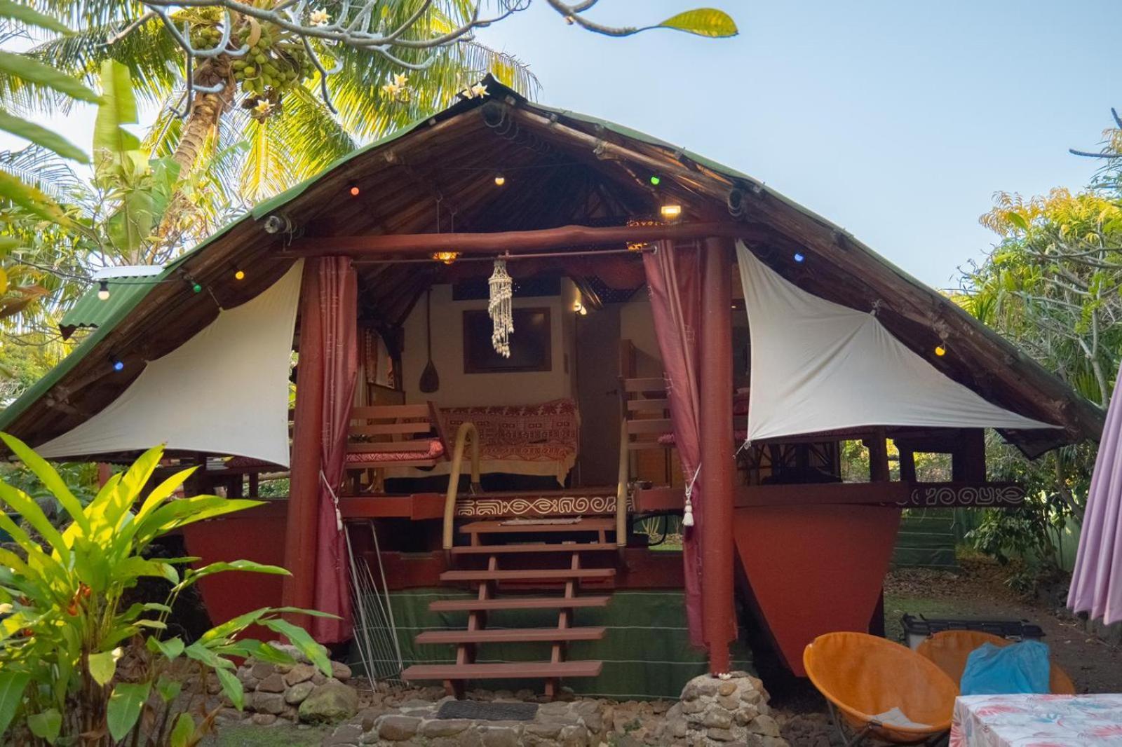 Location " La Pirogue " Maison D'Hotes A Moorea Haapiti Bagian luar foto